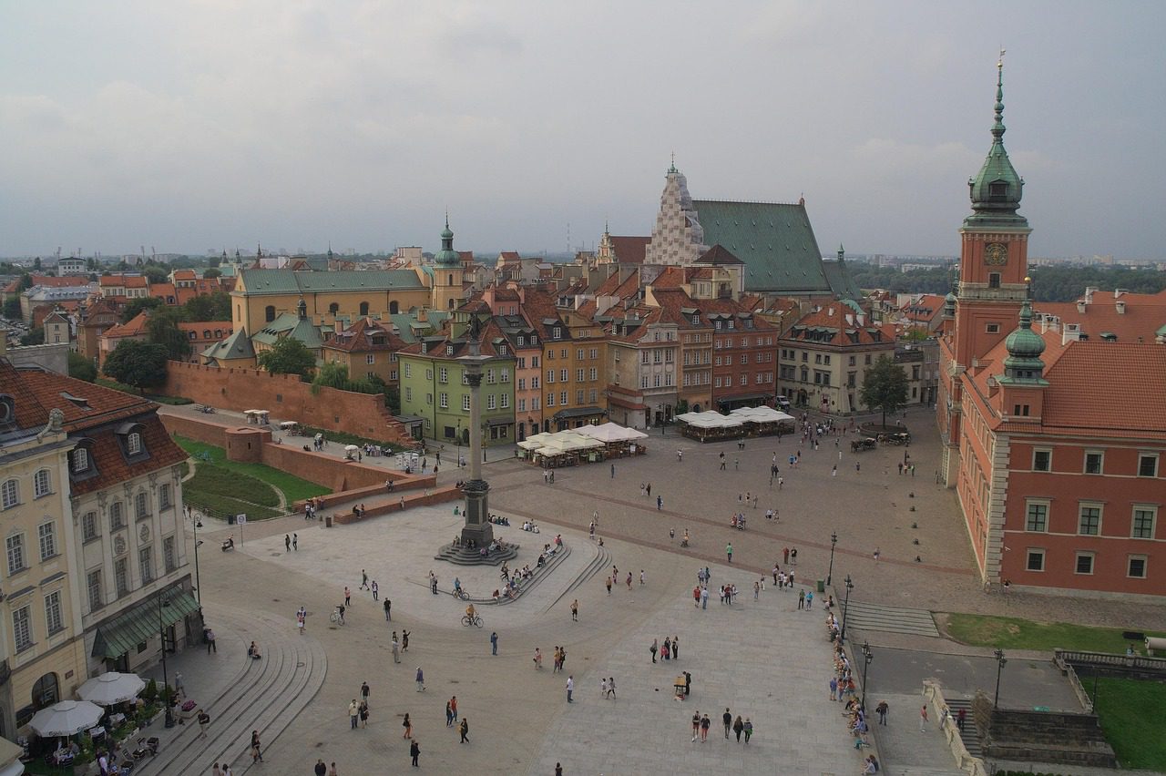 Warszawa_Poland_hungrytravelfamily