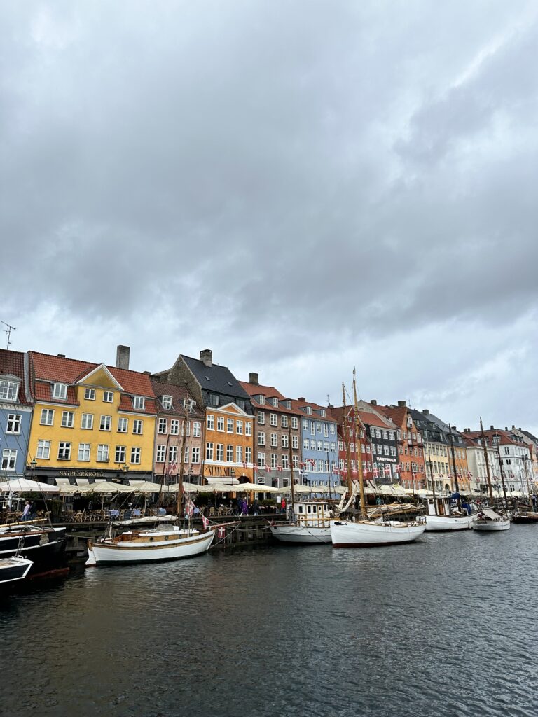 Christianshavn_K-benhavn_Denmark_hungrytravelfamily_011
