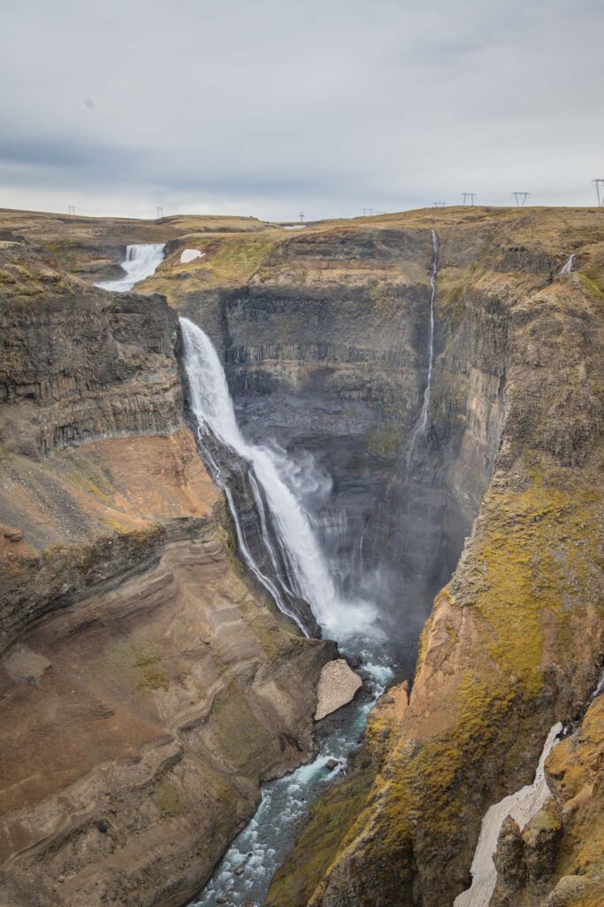 Iceland waterfall Hungrytravelfamily