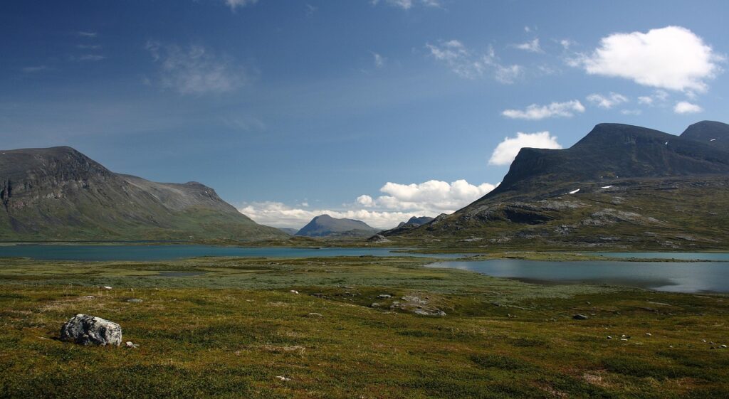 Kungsleden hike Sweden Hungrytravelfamily 03