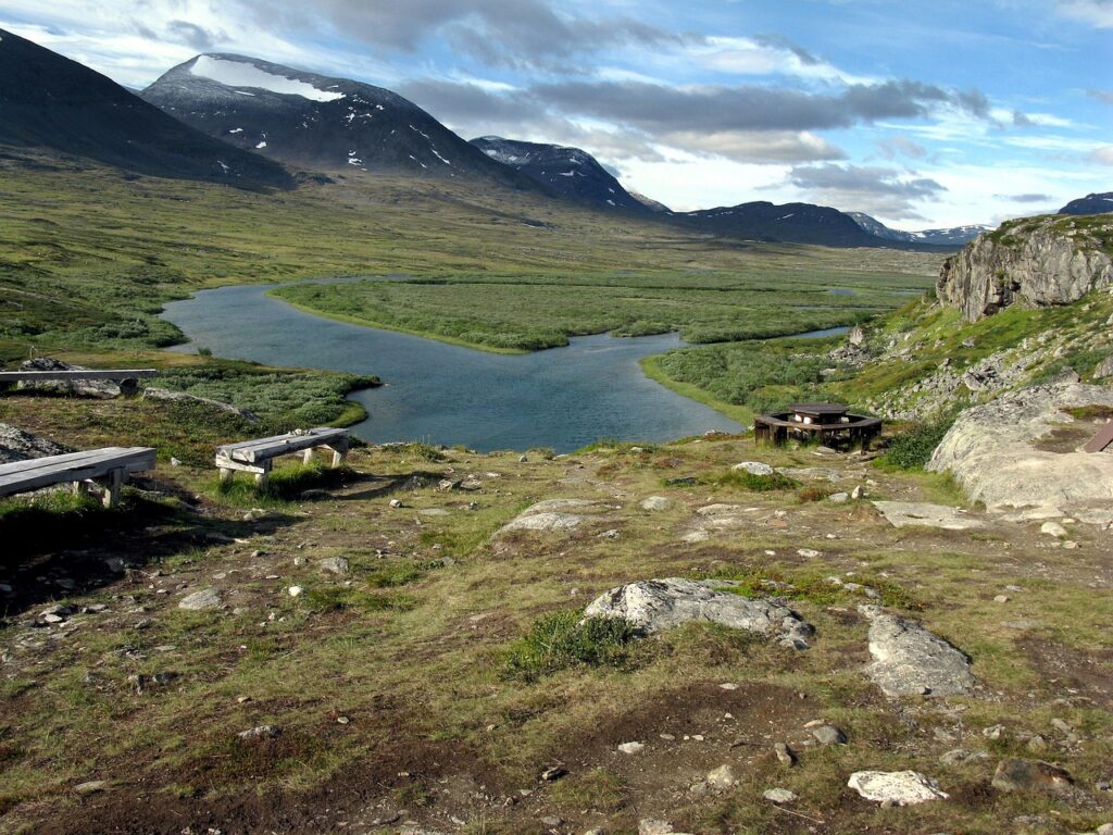 Kungsleden hike Sweden Hungrytravelfamily